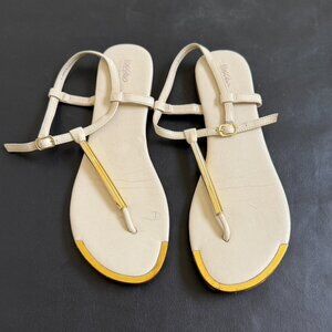 Mossimo Tan/Beige Sandals w/ Gold Metal Bar — Size 8